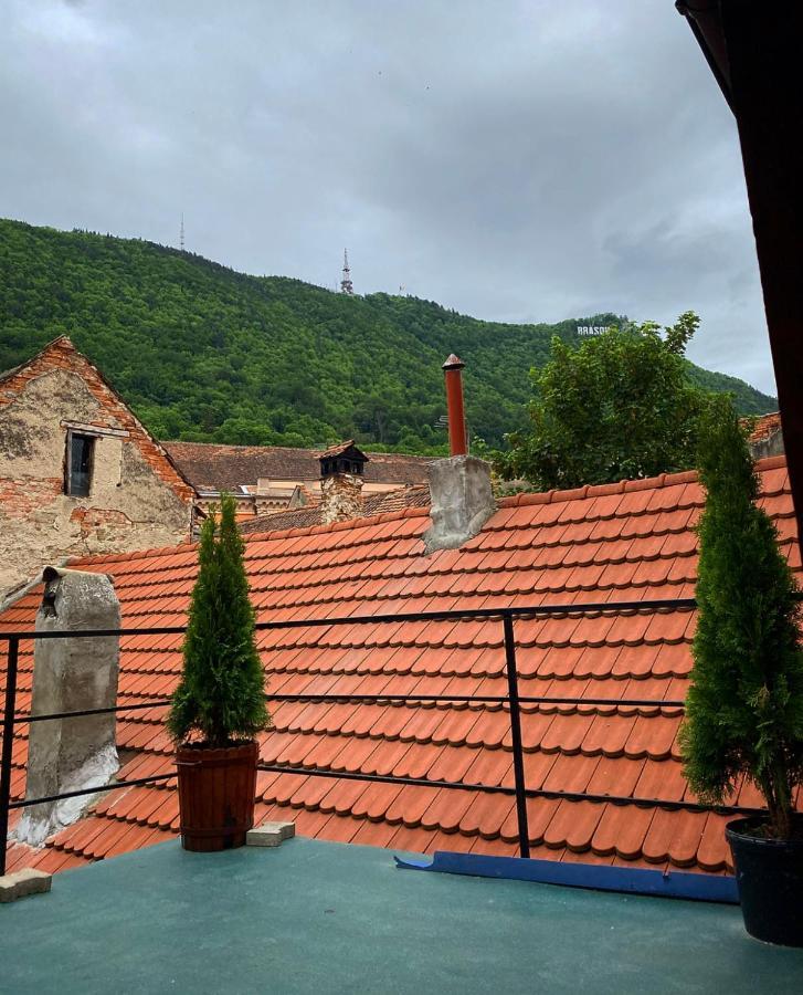 Ullysses Guest House Braşov Exterior foto
